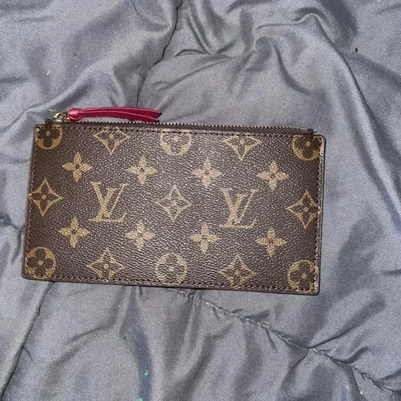 Louis Vuitton Brown and Tan Monogram Clutch - Picture 3 of 3
